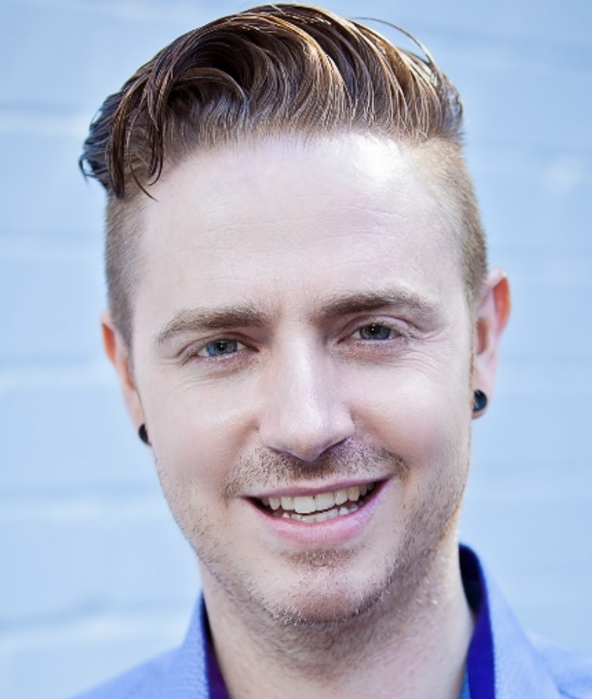 Dr Andrew Phipps